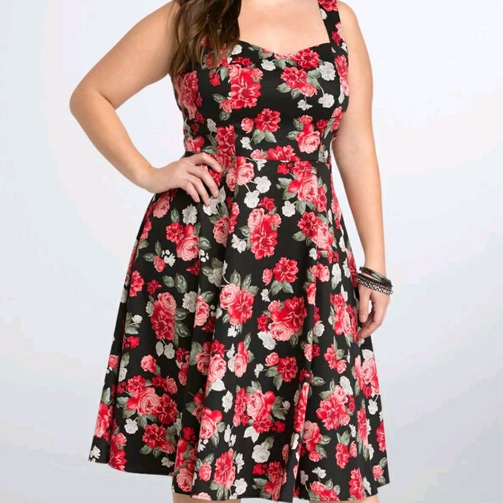 Torrid NWT floral swing dress, sz 14